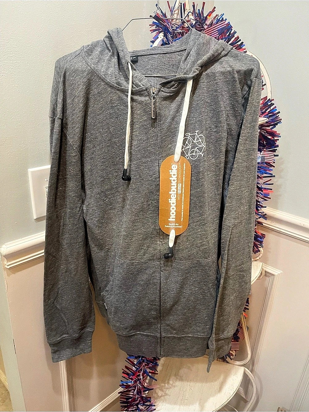 hoodie buddy Park N Peda Gray Large NWT Hoodie